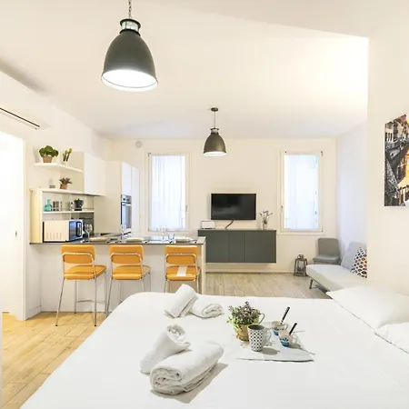 Apartment Easylife - Rilassati Con Stile Sui Navigli Milan